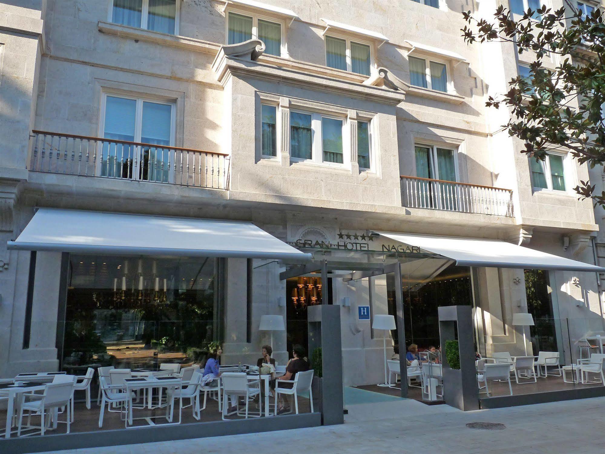 纳加里精品水疗大酒店 比戈 外观 照片 The exterior of the restaurant
